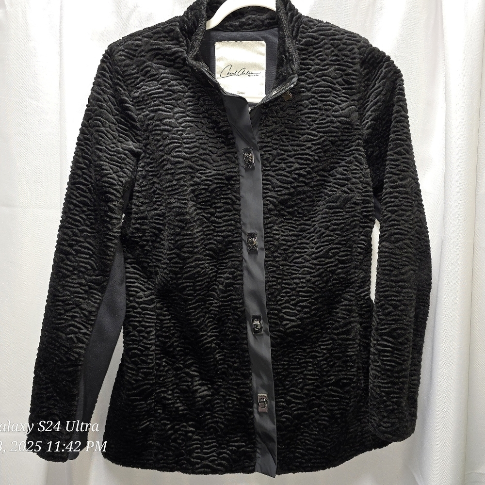 Carol Anderson Black and White Garment Jacket sz.small.. (089)